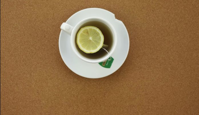 Зеленый чай в жару 